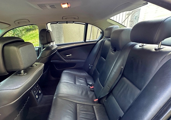BMW Seria 5 cena 27800 przebieg: 270000, rok produkcji 2008 z Choszczno małe 137